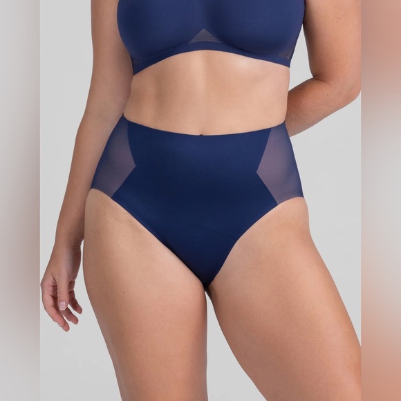 NEW Honeylove Crossover Compression Brief Smoothing Underwear Panty in Navy Blue - Picture 1 of 9